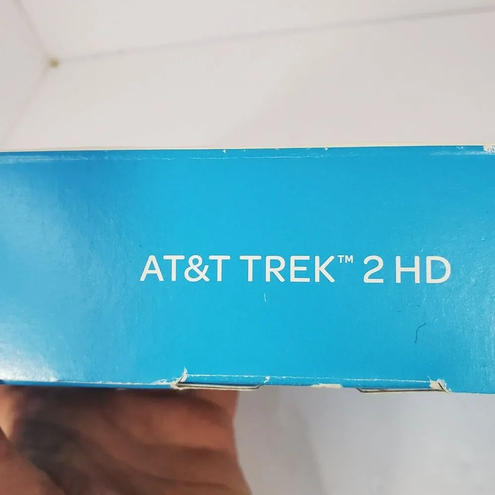 AT&T Trek 2HD 8